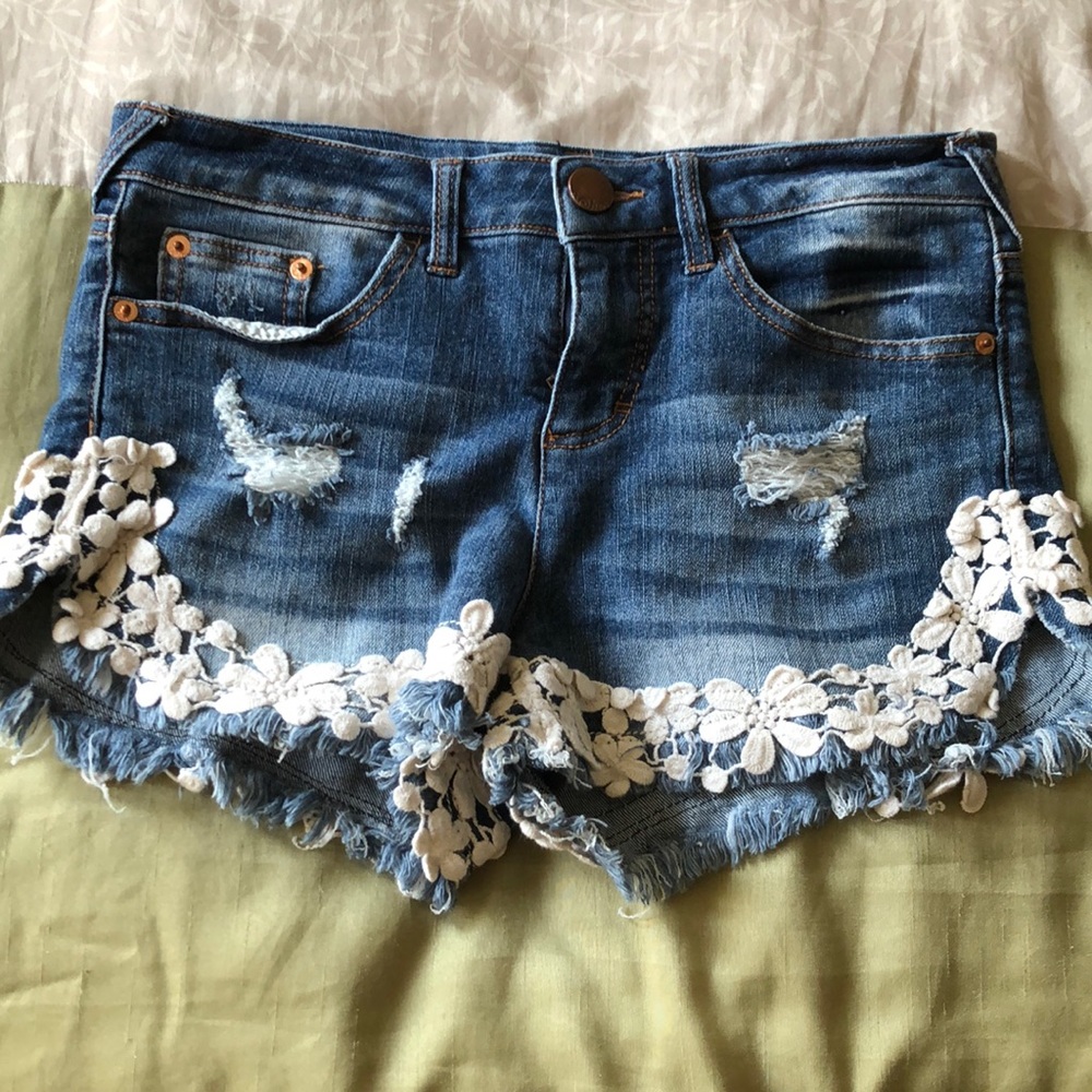 Floral mini shorts